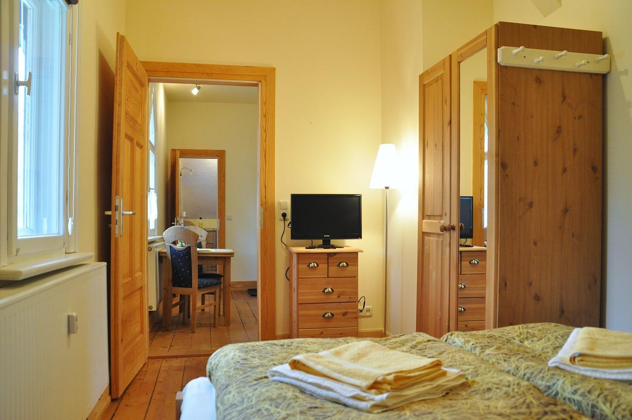 Landgasthof Alter Bahnhof Heyerode Habitación foto